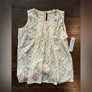 BNWT Daisy Fuentes Cream Lace Blouse- Large